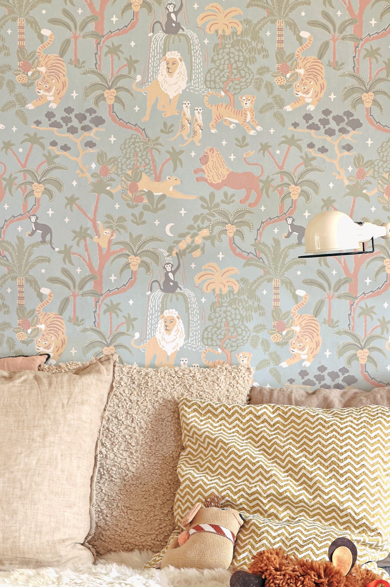 Jungle Glow - Tropical Blue