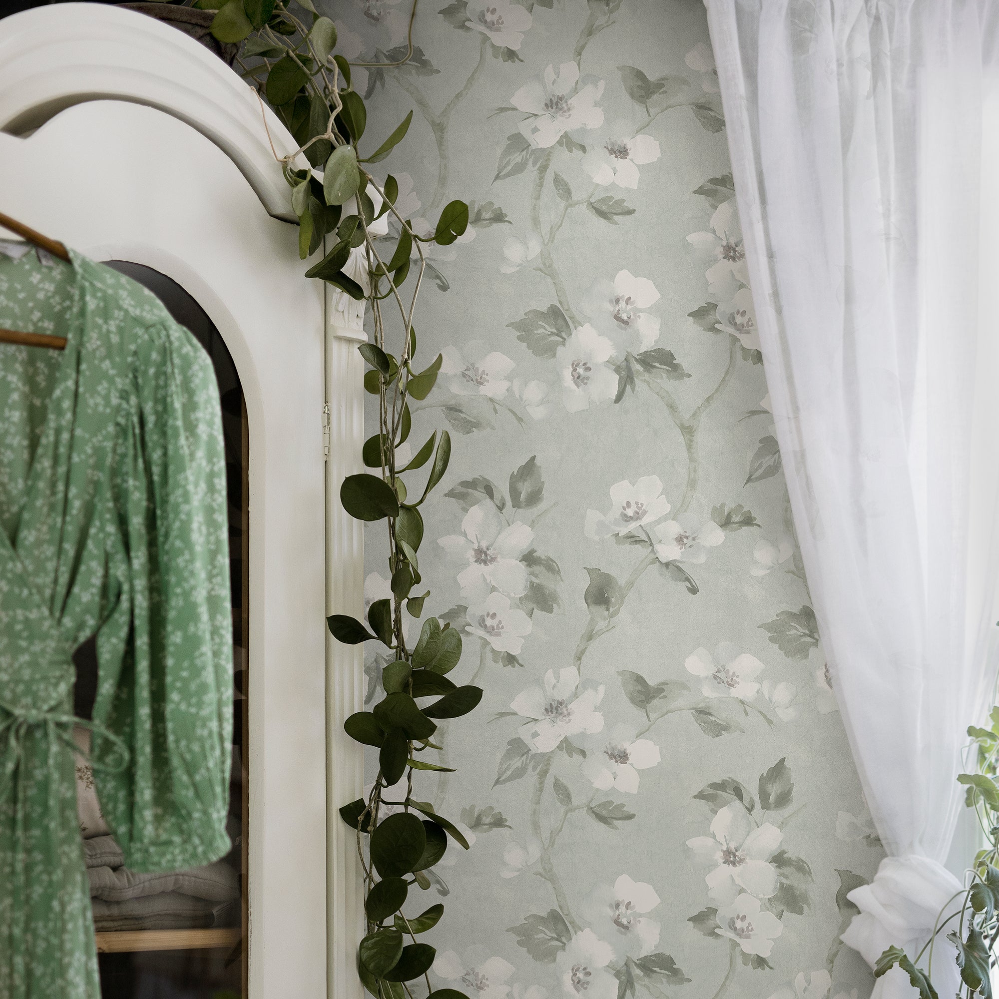 Helen’s Flower - Green