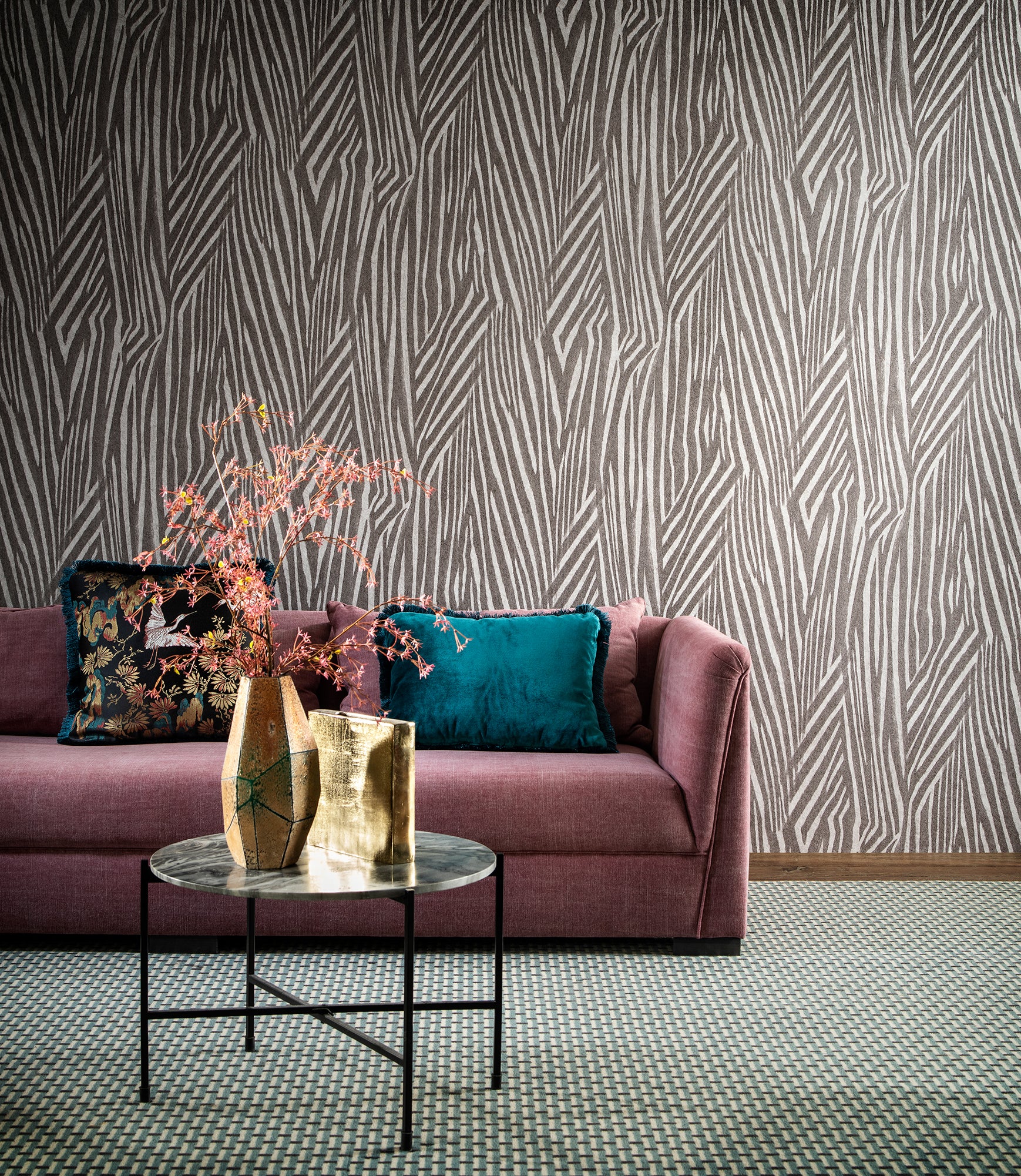 Damara - Black & White