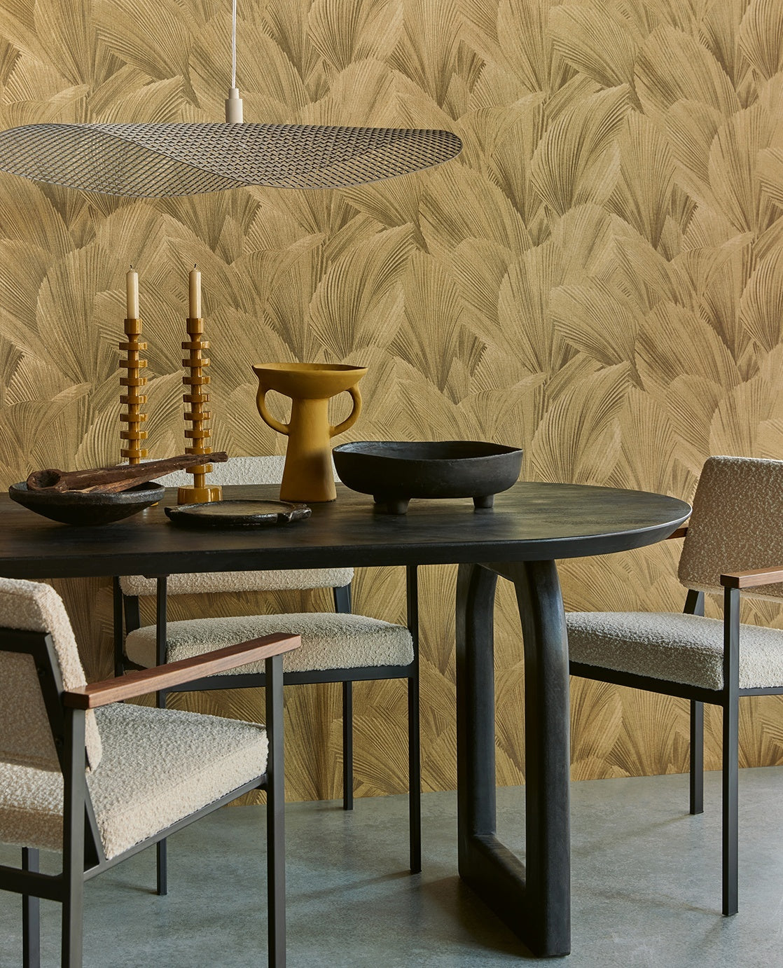 Feathering Leaves - Gold