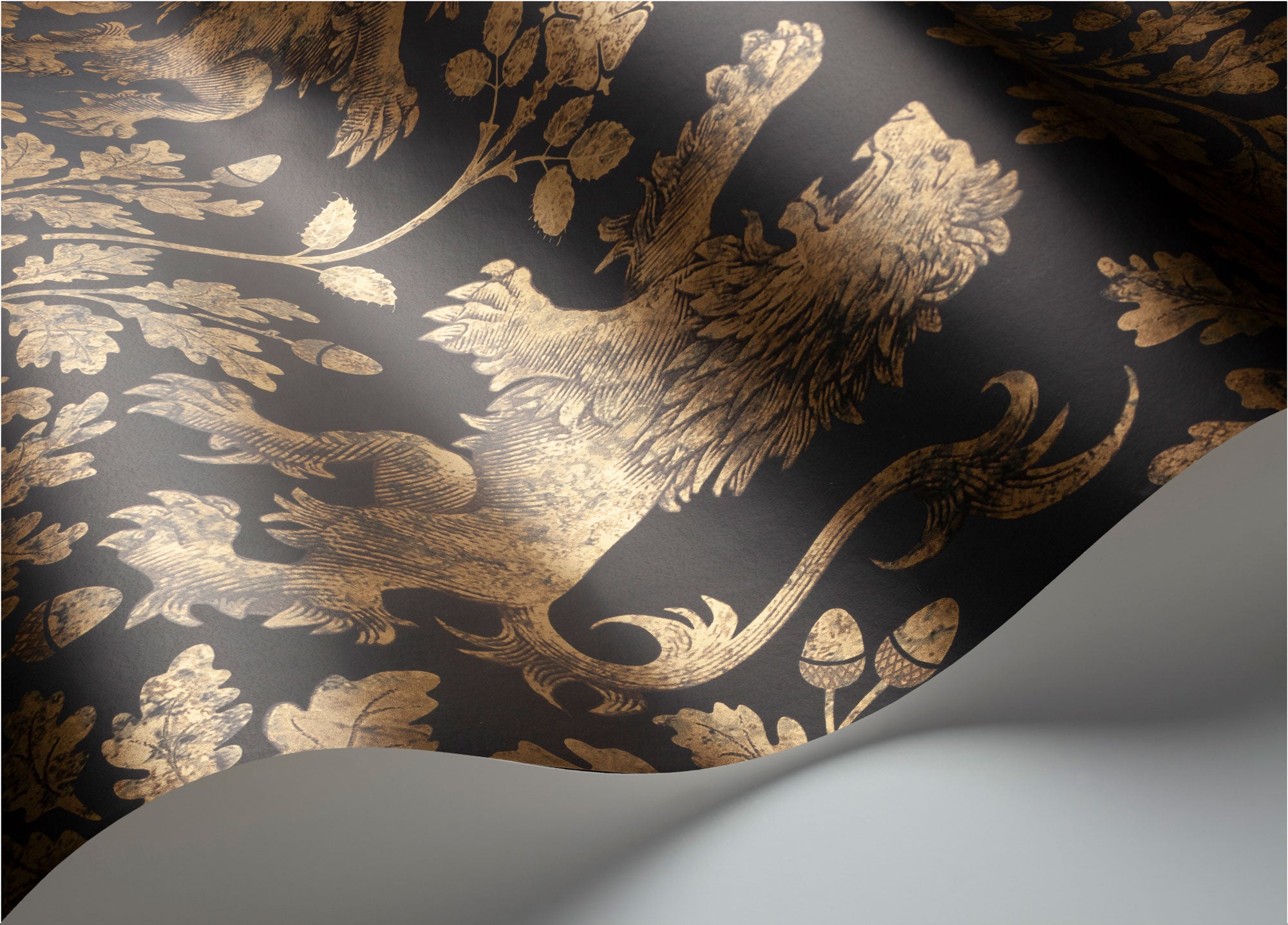 Boscobel Oak - Metallic Antique Gold & Black