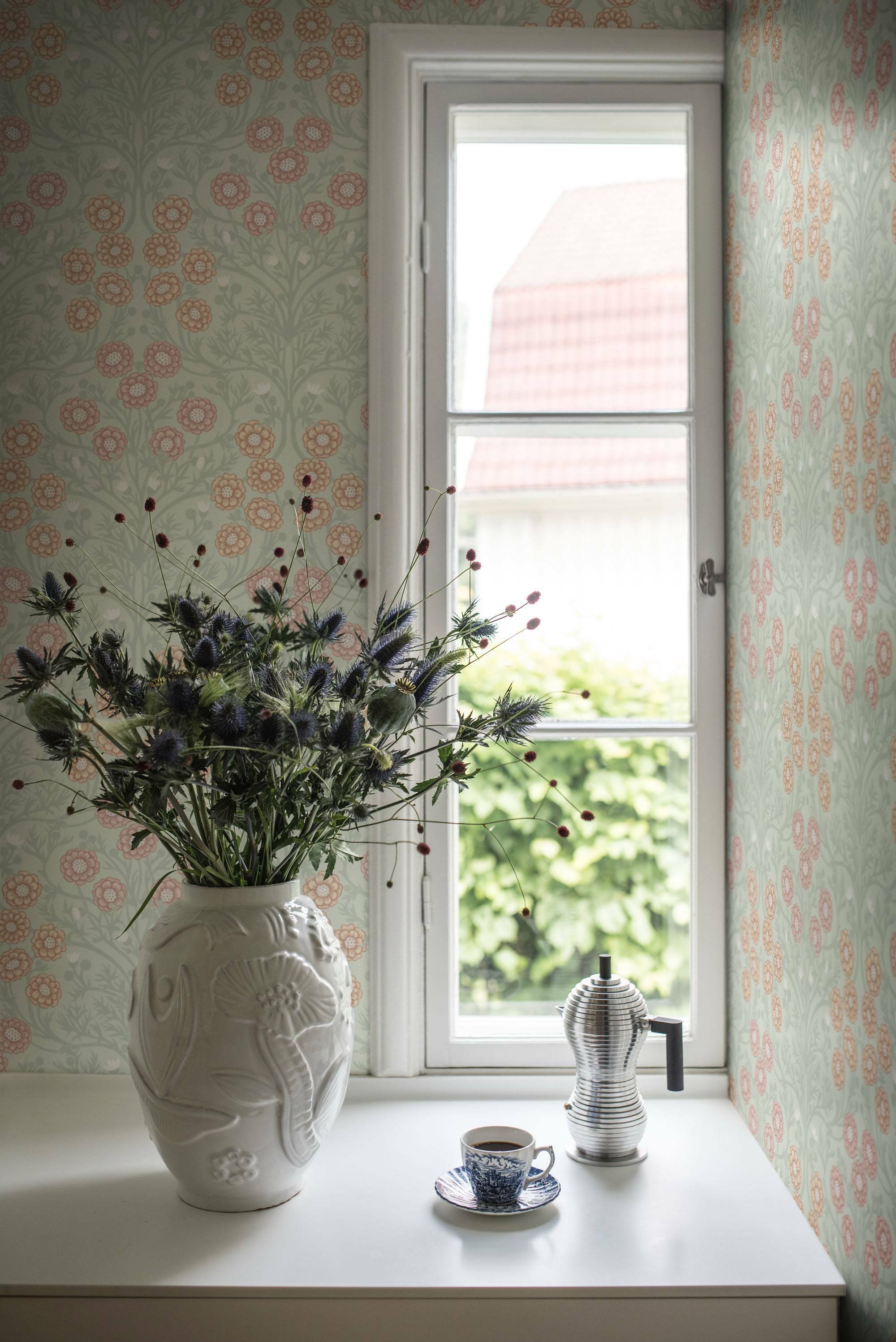 Bellis - Dusty Green