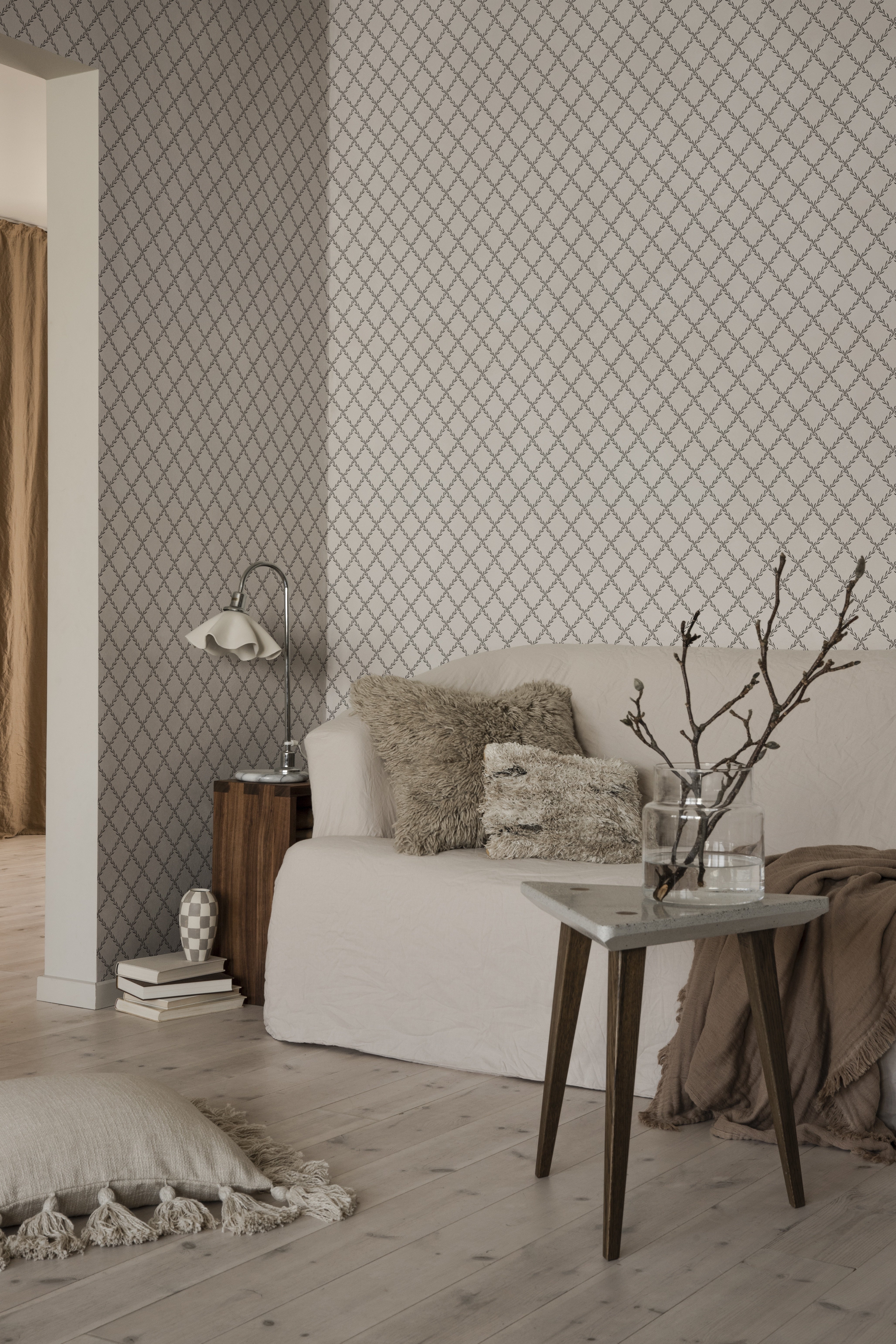 Trellis - Graphite