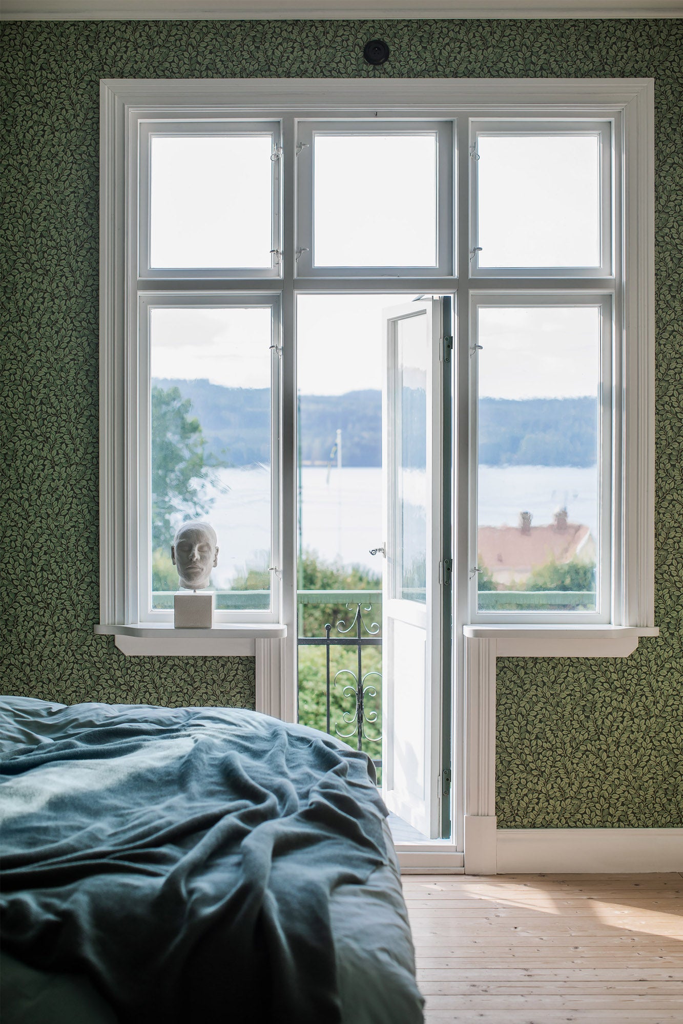 Hazel - Green