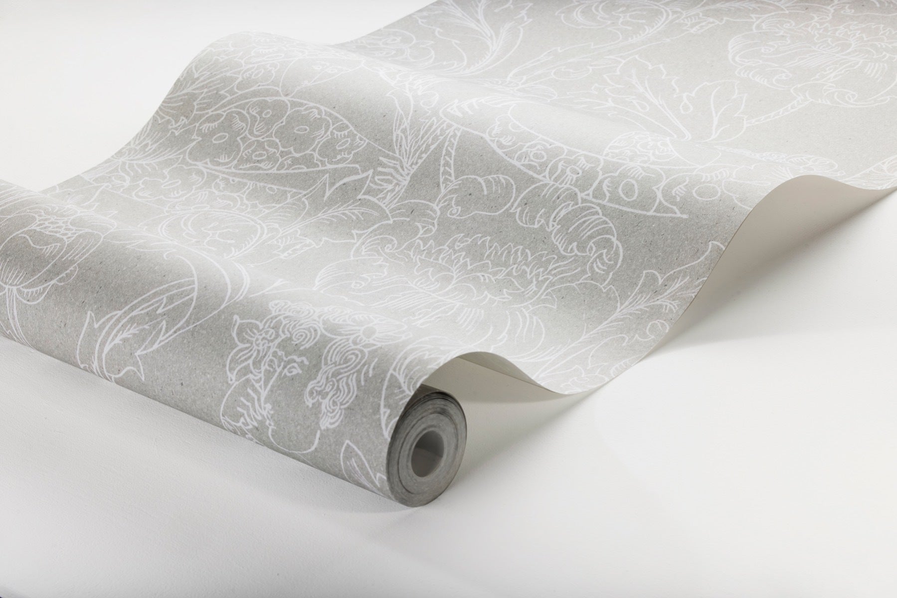 Floral Dream - Greige & White