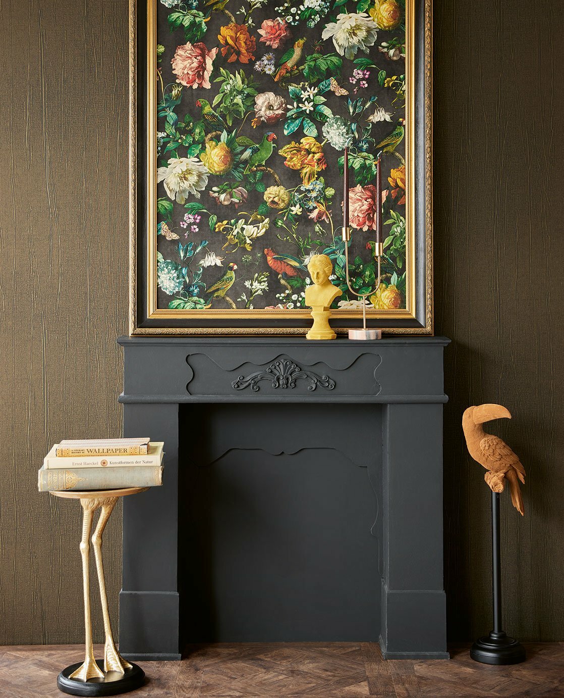 Wrinkled Textile - Black / Gold