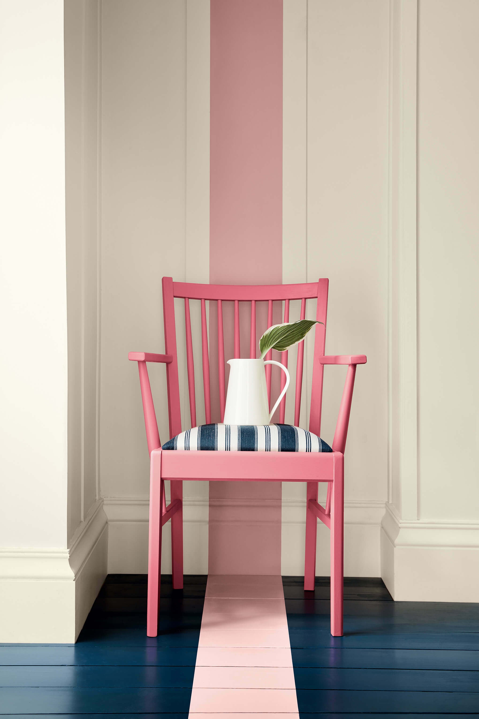 Little Greene - Hollyhock