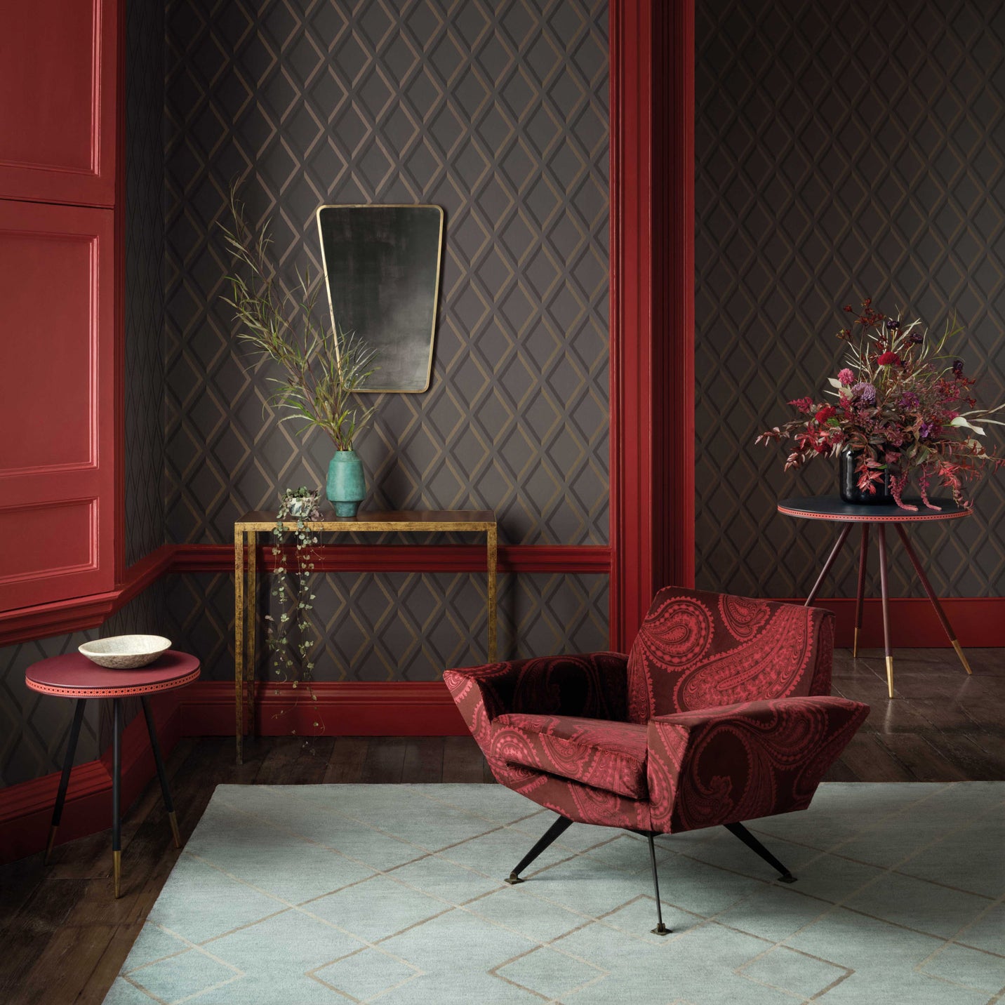 Pompeian - Dark Pewter & Bronze on Soot