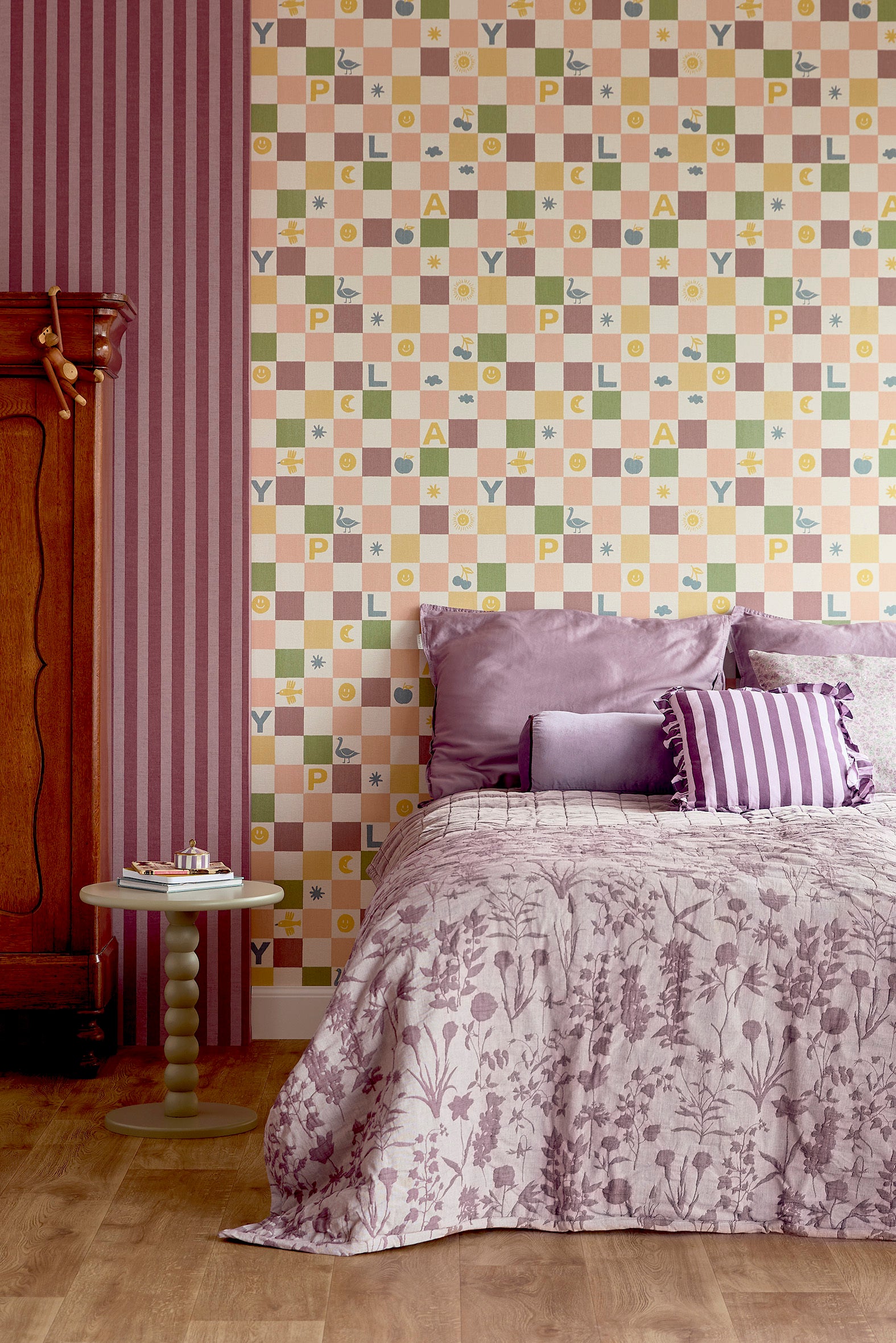 A Playful Check – Peach and Green