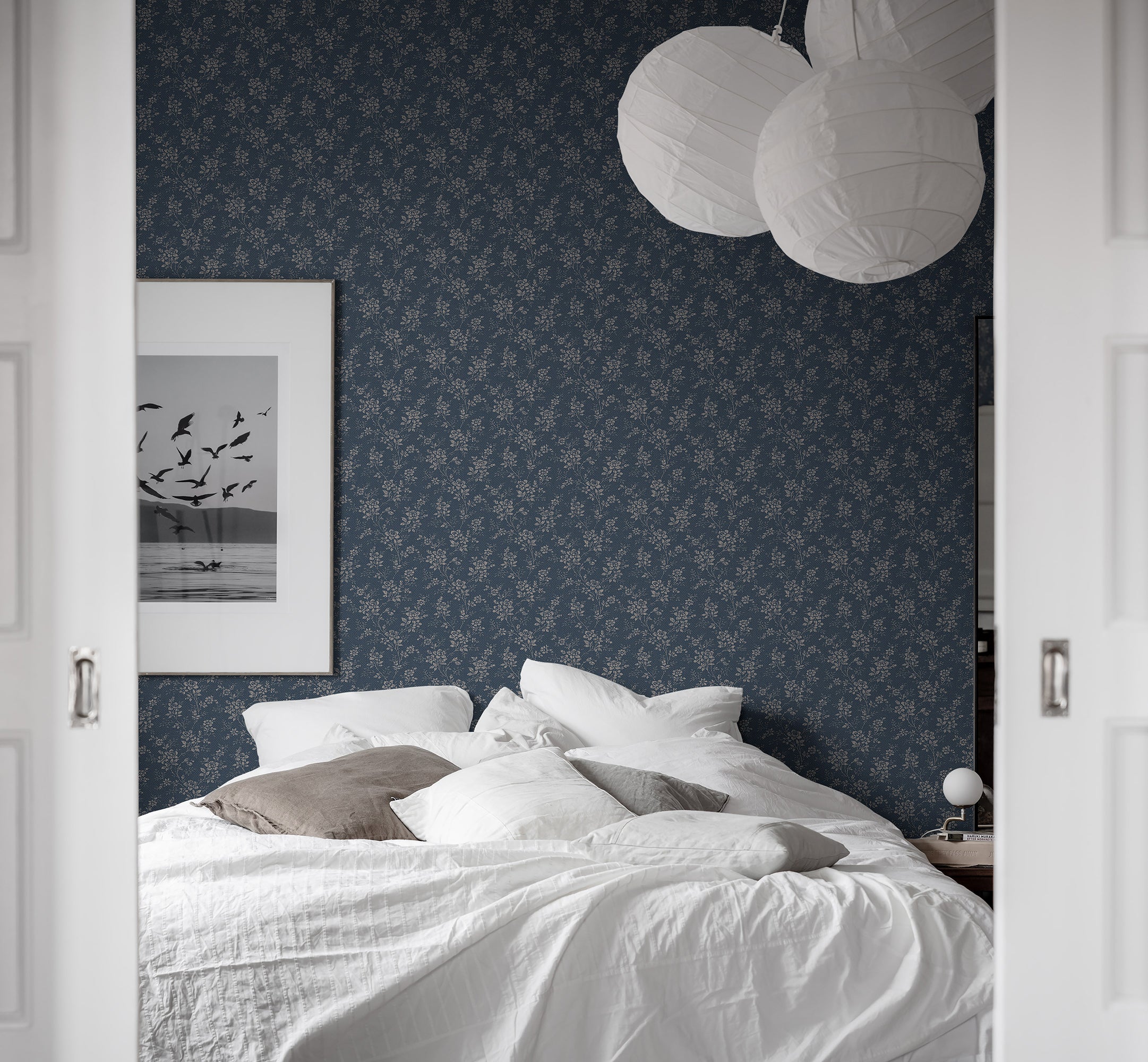 Hip Rose - Dark Blue