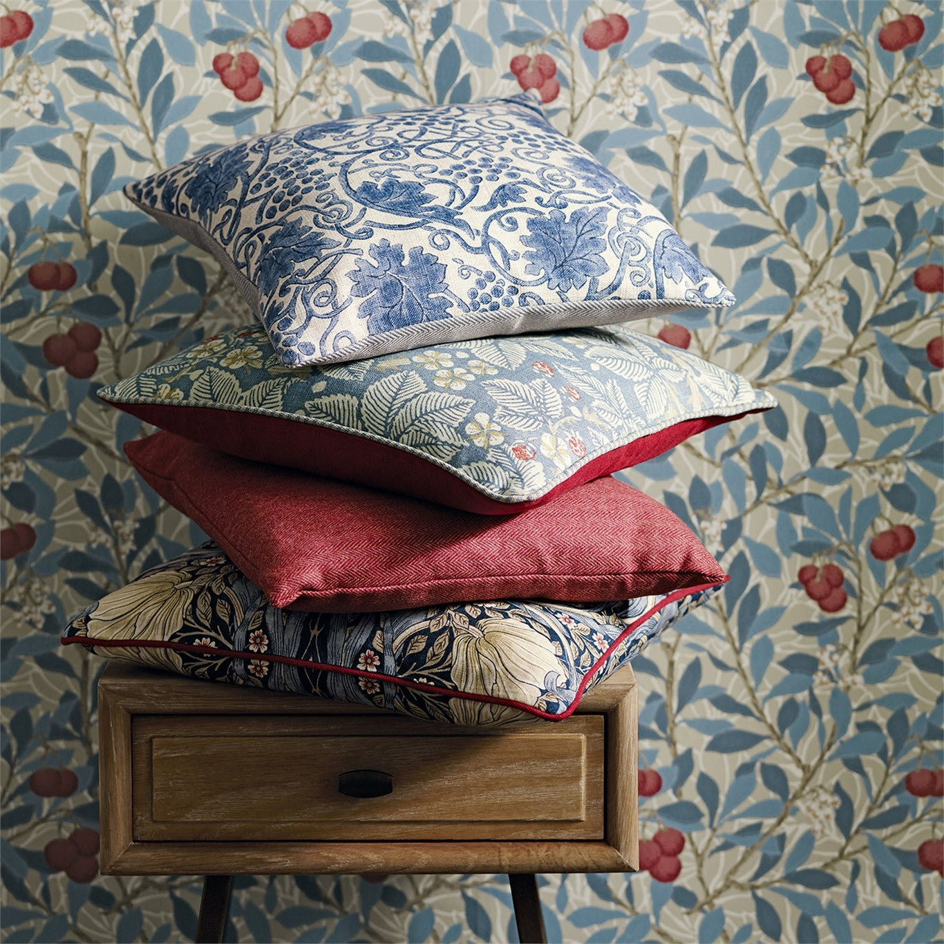 Arbutus - Woad/Russet